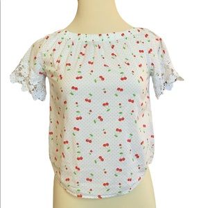 Kontrol Cherry print top